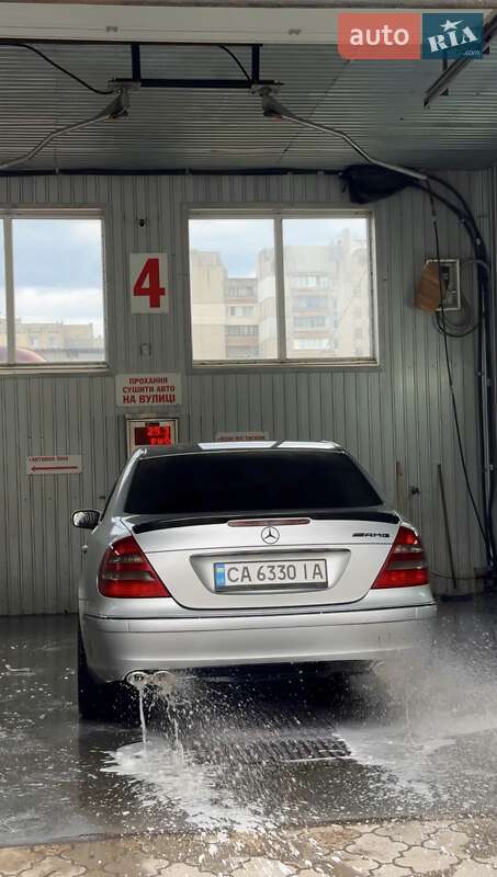 Седан Mercedes-Benz E-Class 2003 в Черкасах