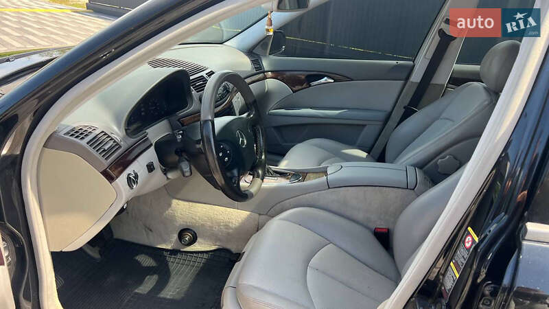 Седан Mercedes-Benz E-Class 2003 в Конотопі