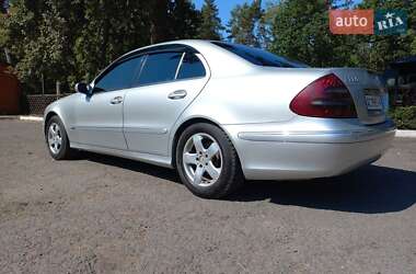 Седан Mercedes-Benz E-Class 2004 в 