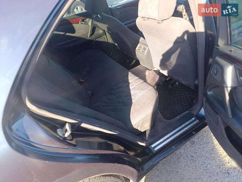 Седан Mercedes-Benz E-Class 1997 в Тульчині
