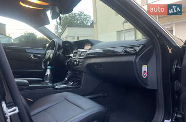 Седан Mercedes-Benz E-Class 2009 в 