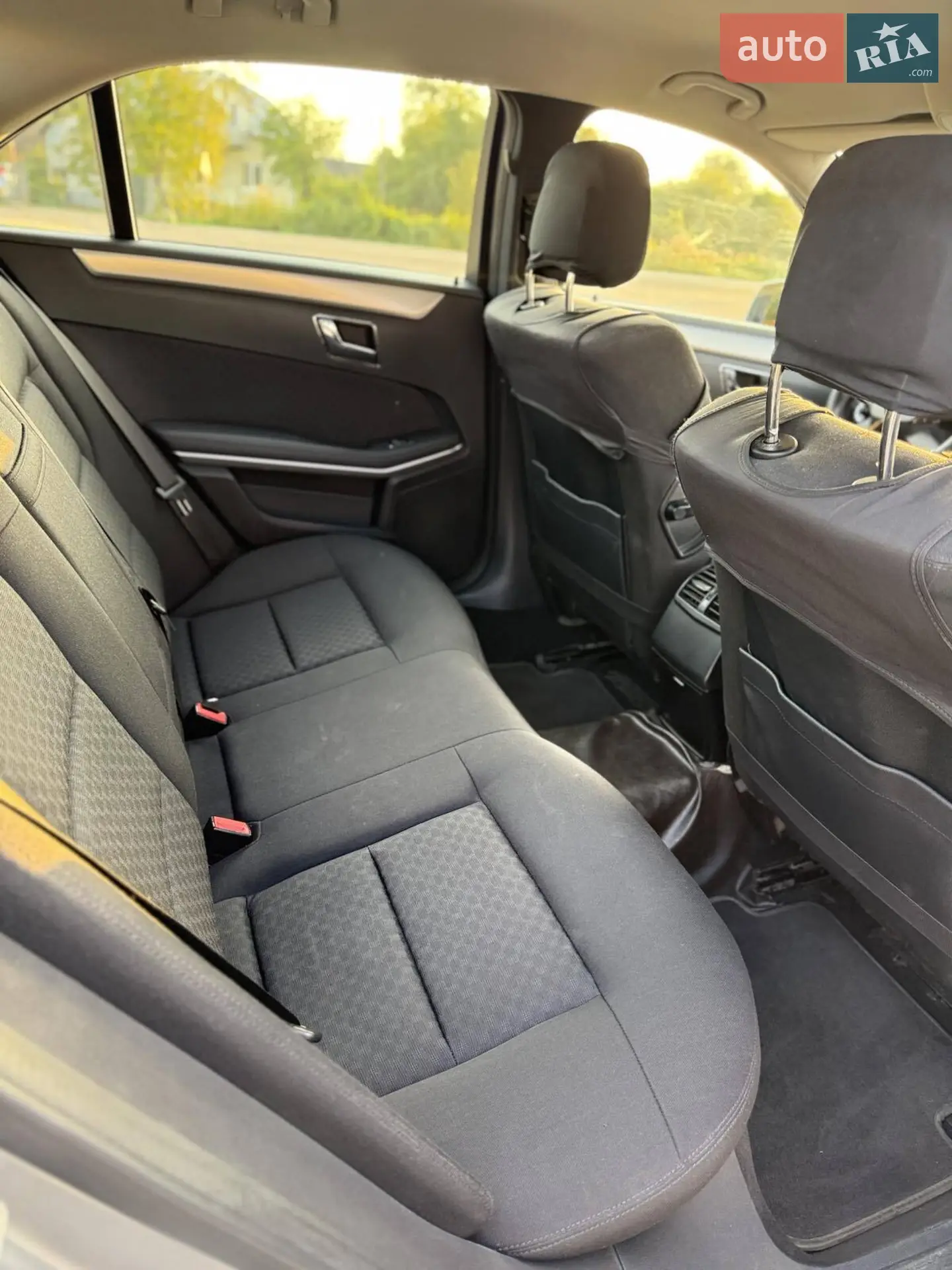2010 Mercedes-Benz E-klasse - мініатюра 12