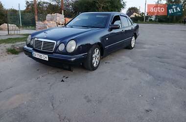 Седан Mercedes-Benz E-Class 1996 в Шепетовке