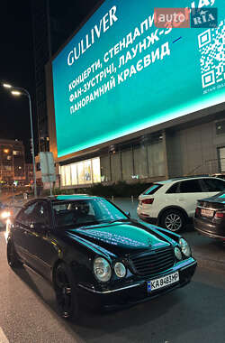 Седан Mercedes-Benz E-Class 2001 в 