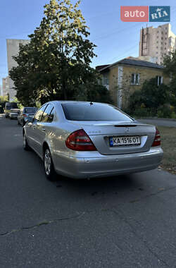 Седан Mercedes-Benz E-Class 2003 в 