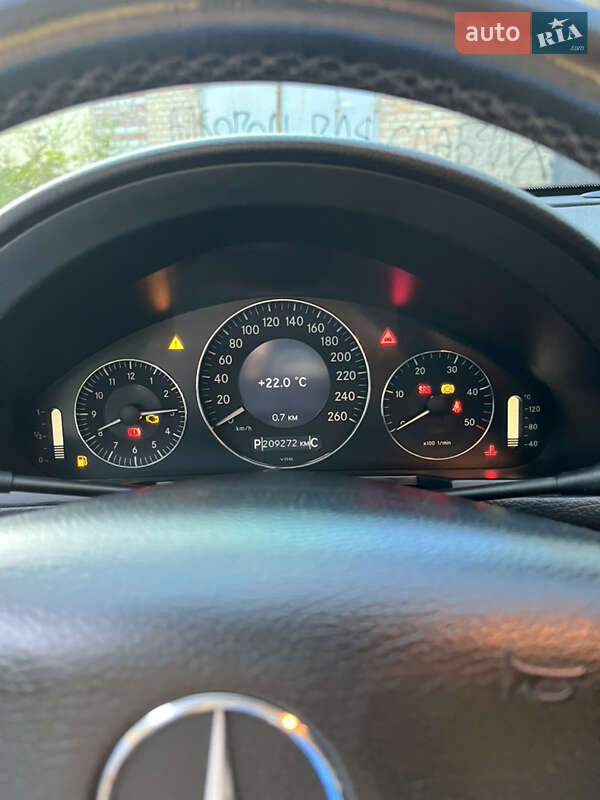 Седан Mercedes-Benz E-Class 2008 в Киеве