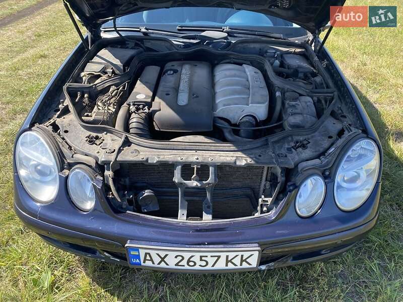 Седан Mercedes-Benz E-Class 2003 в Змиеве фото 18 Седан Mercedes-Benz E-Class 2003 в Змиеве