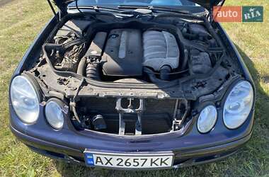 Седан Mercedes-Benz E-Class 2003 в 