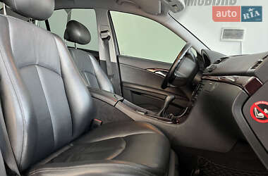 Седан Mercedes-Benz E-Class 2002 в 