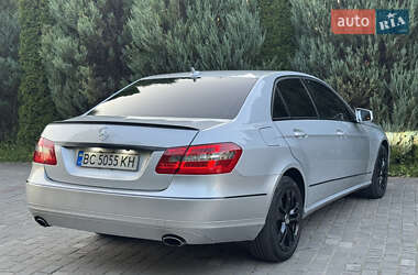 Седан Mercedes-Benz E-Class 2010 в 