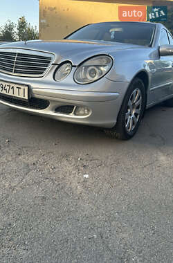 Седан Mercedes-Benz E-Class 2003 в Києві