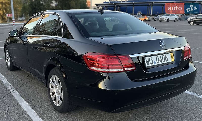Седан Mercedes-Benz E-Class 2013 в Киеве