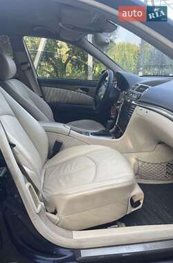 Седан Mercedes-Benz E-Class 2002 в 