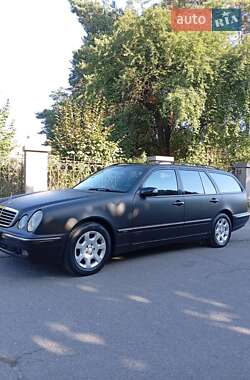 Универсал Mercedes-Benz E-Class 2002 в 
