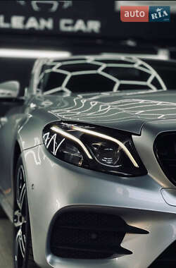 Седан Mercedes-Benz E-Class 2016 в Ужгороде