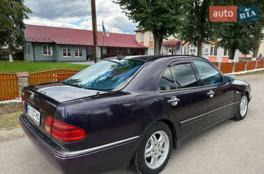 Седан Mercedes-Benz E-Class 1997 в 