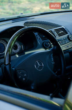 Седан Mercedes-Benz E-Class 2003 в 