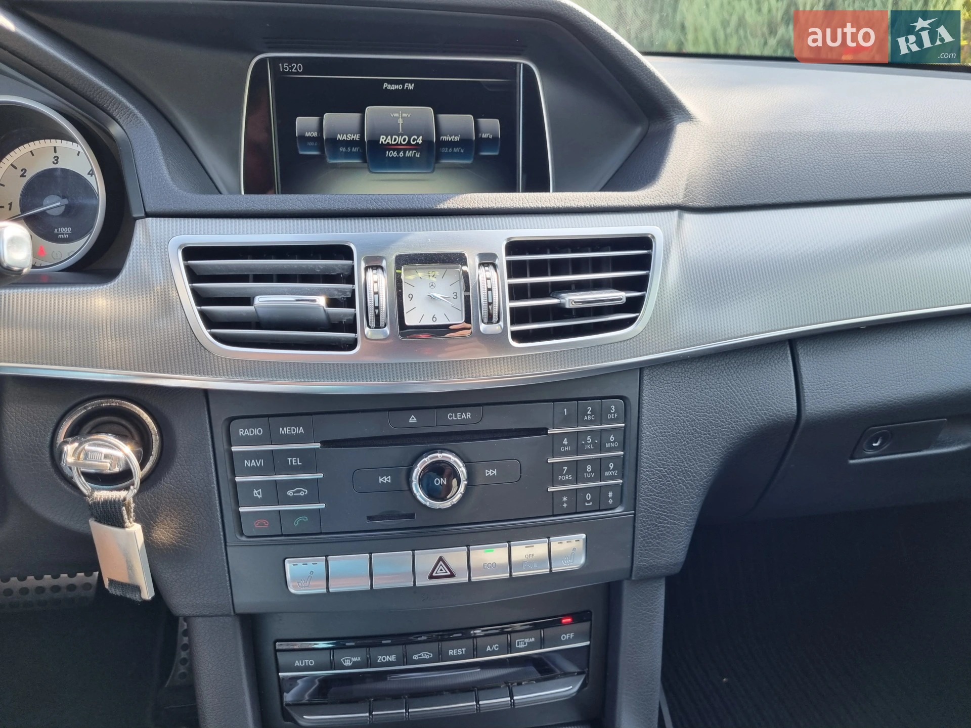 2015 Mercedes-Benz E-klasse - мініатюра 39