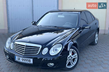 Седан Mercedes-Benz E-Class 2007 в Сарнах
