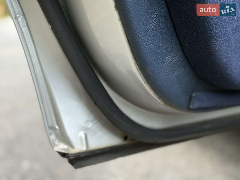 Седан Mercedes-Benz E-Class 1998 в Черкассах фото 38 Седан Mercedes-Benz E-Class 1998 в Черкассах