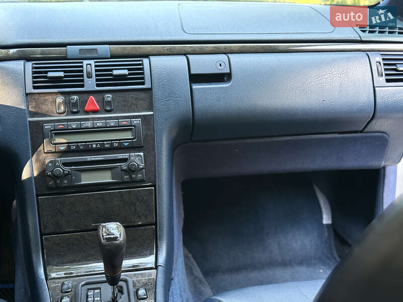 Седан Mercedes-Benz E-Class 1998 в Черкассах фото 59 Седан Mercedes-Benz E-Class 1998 в Черкассах