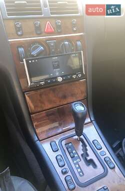 Седан Mercedes-Benz E-Class 1999 в 