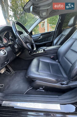 Универсал Mercedes-Benz E-Class 2011 в 