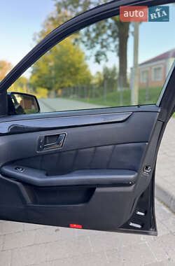 Универсал Mercedes-Benz E-Class 2011 в 