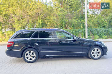 Универсал Mercedes-Benz E-Class 2011 в 
