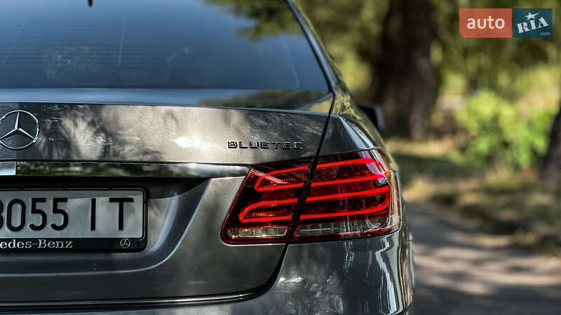 Седан Mercedes-Benz E-Class 2015 в Ровно фото 14 Седан Mercedes-Benz E-Class 2015 в Ровно