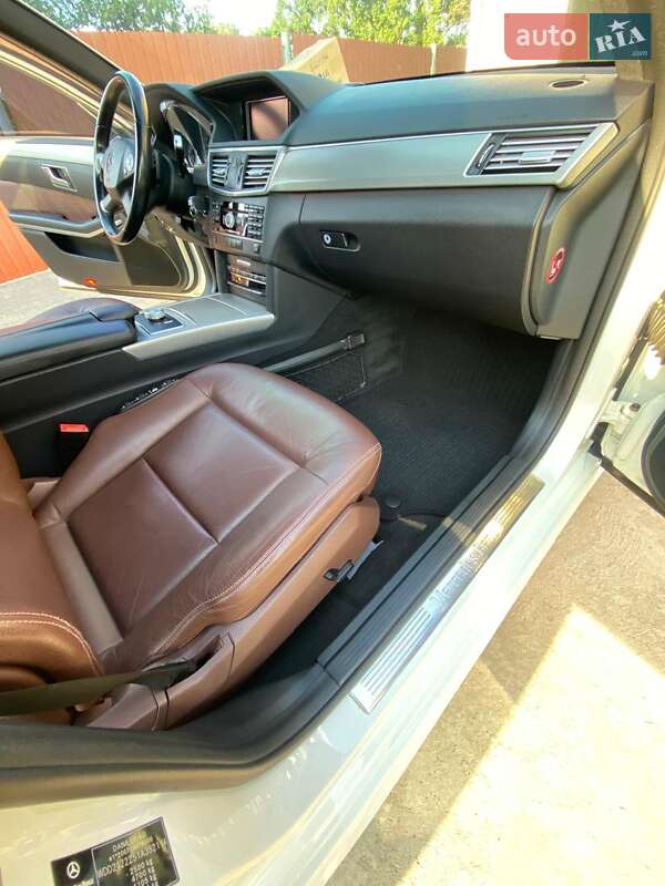 Універсал Mercedes-Benz E-Class 2010 в Южному