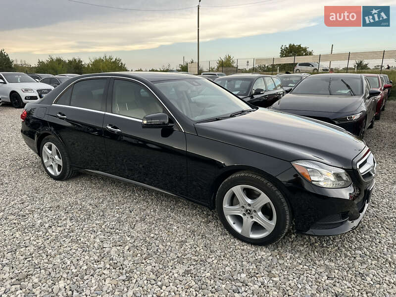 Седан Mercedes-Benz E-Class 2013 в Ивано-Франковске