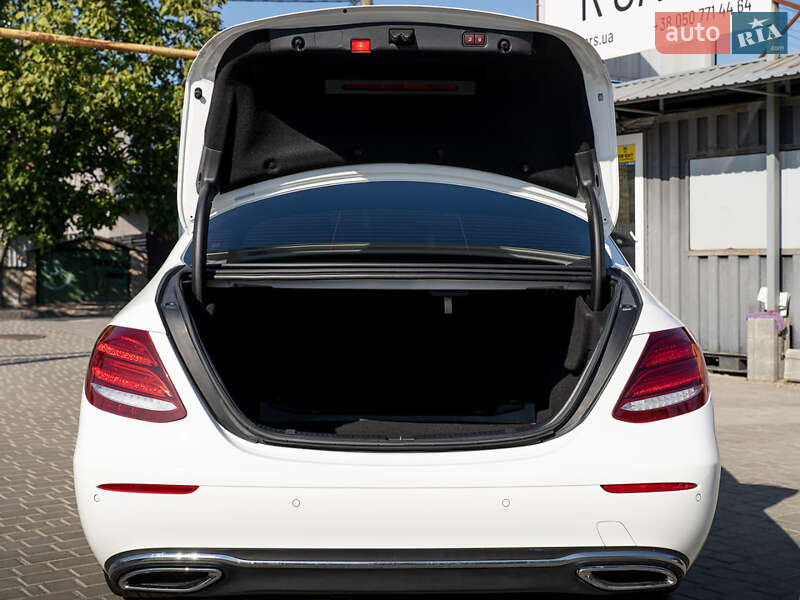 Седан Mercedes-Benz E-Class 2017 в Одесі