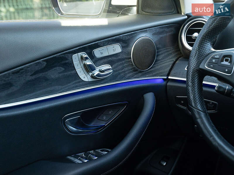 Седан Mercedes-Benz E-Class 2017 в Одесі