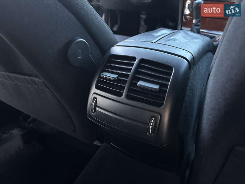 Седан Mercedes-Benz E-Class 2008 в Ивано-Франковске