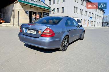 Седан Mercedes-Benz E-Class 2004 в 