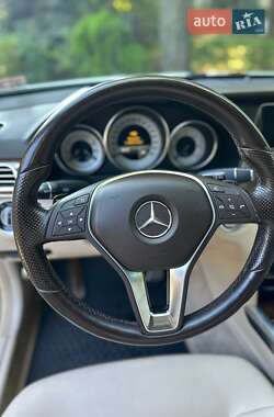 Седан Mercedes-Benz E-Class 2015 в 