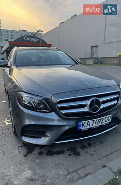 Универсал Mercedes-Benz E-Class 2017 в 