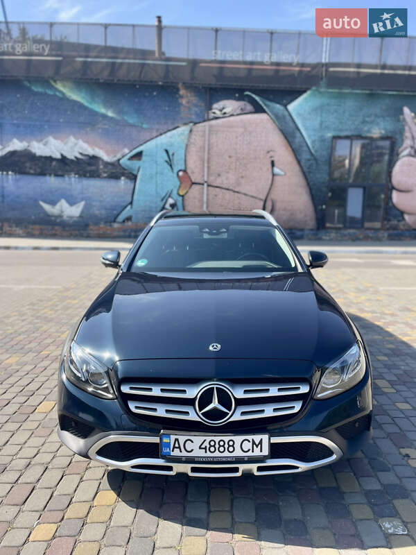Універсал Mercedes-Benz E-Class 2017 в Луцьку