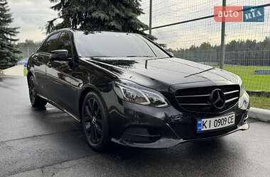 Седан Mercedes-Benz E-Class 2016 в Киеве