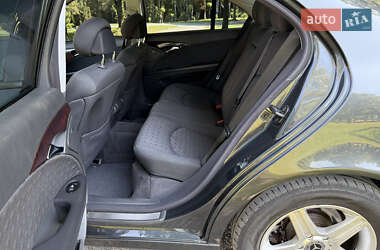 Седан Mercedes-Benz E-Class 2004 в 