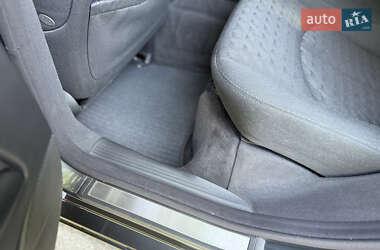 Седан Mercedes-Benz E-Class 2004 в 