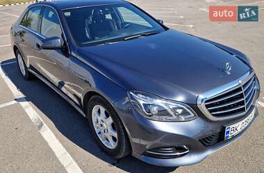 Седан Mercedes-Benz E-Class 2015 в 