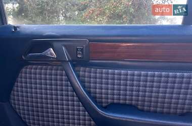 Седан Mercedes-Benz E-Class 1995 в 
