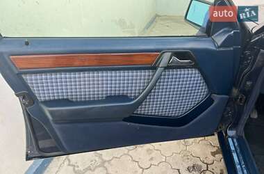 Седан Mercedes-Benz E-Class 1995 в 