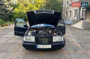 Седан Mercedes-Benz E-Class 1995 в 