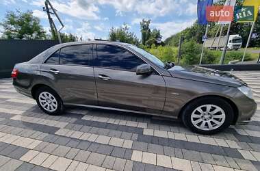 Седан Mercedes-Benz E-Class 2010 в 