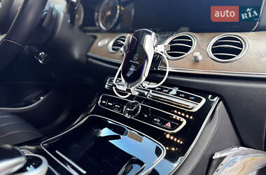 Седан Mercedes-Benz E-Class 2018 в 
