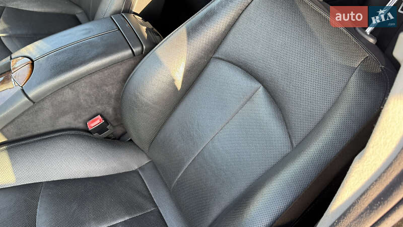 Седан Mercedes-Benz E-Class 2004 в Киеве