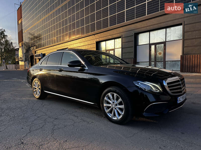 Седан Mercedes-Benz E-Class 2016 в Луцьку